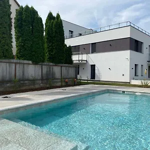 oasis-apartman-hajduszoboszlo.hotels-hajduszoboszlo-hungary.com/
