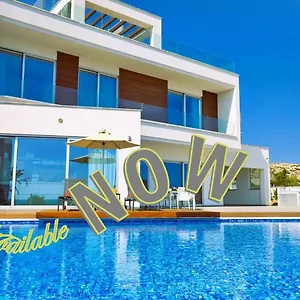 Villa Beachfront Luxury Idania, Ayia Napa