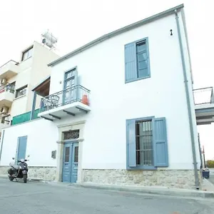 https://stlazaros-studios.protaras-cy-hotels.com