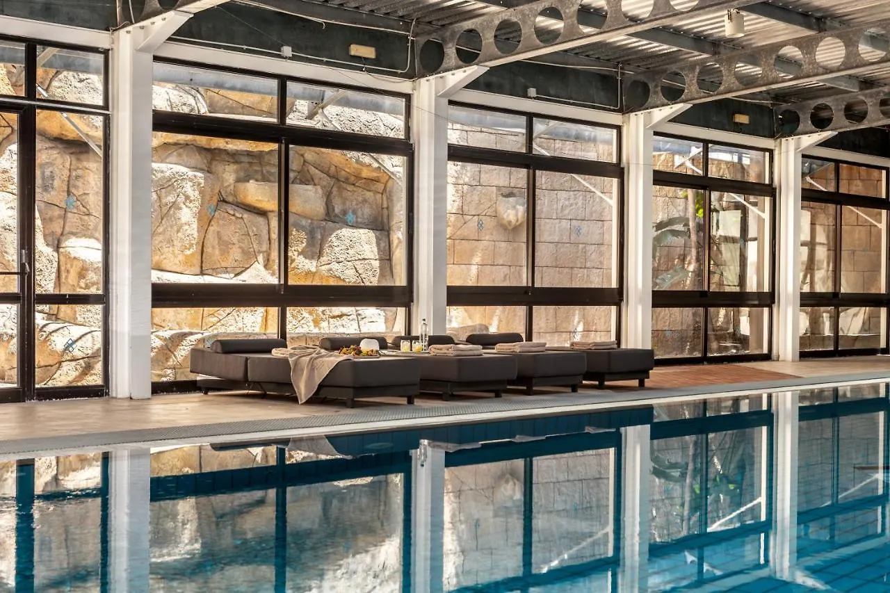 איה נאפה Pavlo Napa Beach Hotel 4*, איה נאפה